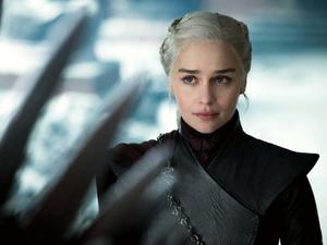Rain or shine, the battle for the Iron Throne rages on game of thrones wallpaper