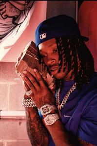 Rapper_with_ Money_and_ Jewelry king von and lil durk wallpaper