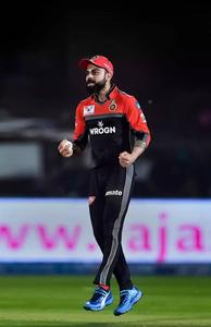 RCB Right Handed Batsman Virat Kohli rcb wallpaper