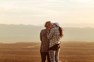 Romantic Love Open Field Kiss romantic love wallpaper