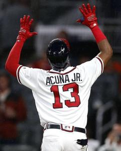 Ronald Acuna Jr. Hands Up ronald acuna jr wallpaper