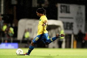 Ronaldinho Football Kick ronaldinho wallpaper
