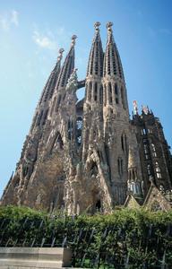 sagrada familia barcelona barcelona wallpaper