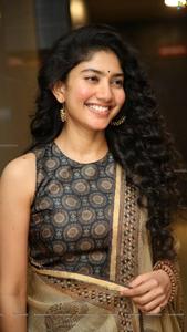 Sai Pallavi Curly Hair sai pallavi wallpaper