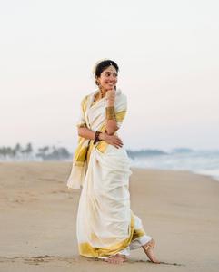 Sai Pallavi Modeling Near Seashore sai pallavi wallpaper