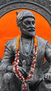 Shivaji Maharaj With Red And Orange Neck Garland shivaji maharaj wallpaper