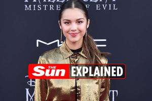 Singer Olivia Rodrigo Sparkling on Stage olivia rodrigo wallpaper