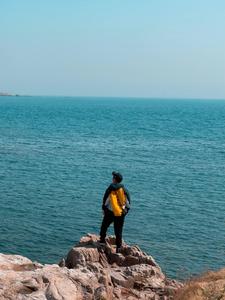 Single Boy In Blue Ocean single boy wallpaper
