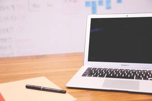 Sleek and Stylish Cute Laptop on Pink Background cute laptop wallpaper