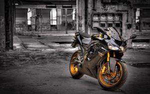 Sleek Matte Black Motorcycle motorcycle wallpaper