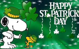 Snoopy Gives a Friendly Wave snoopy wallpaper