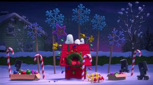 Snoopy having fun under the sun snoopy wallpaper