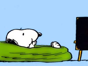 Snoopy watching television snoopy wallpaper