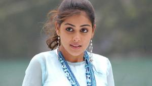 South Heroine Genelia D'Souza south heroine wallpaper