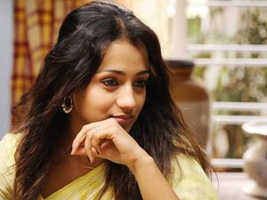 South Heroine Trisha Krishnan south heroine wallpaper