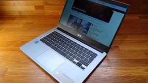 Stay productive on the go with the Chromebook chromebook wallpaper