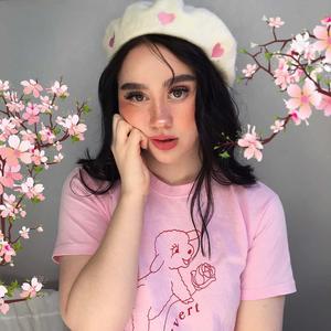 Striking Signature Aesthetic aesthetic girl wallpaper
