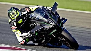 Stunning Speed - Kawasaki H2R in Action kawasaki h2r wallpaper