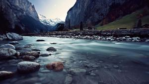 Stunning Sunset Over Majestic Mountains 4k ultra hd wallpaper