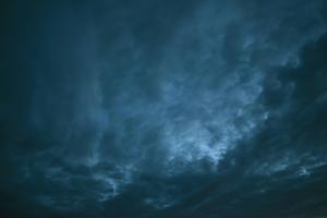 Sunset View of the Ominous Clouds sky wallpaper