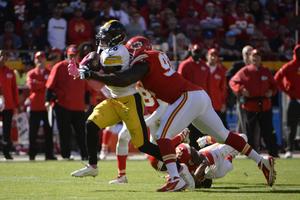 Tackling Kansas City Chiefs chiefs wallpaper