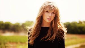 Taylor Swift Under The Sun taylor swift wallpaper