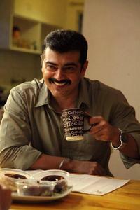 Thala Ajith As Sathyadev In Yennai Arindhaal thala ajith wallpaper