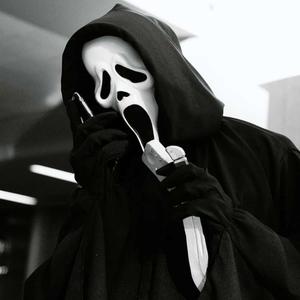 The Iconic Ghostface Mask from the Scream Movie Series ghostface wallpaper