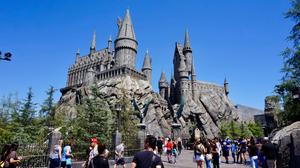 The illustrious Hogwarts School of Witchcraft and Wizardry. hogwarts wallpaper