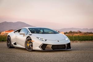 The Majestic White Lamborghini Huracan At Sunset lamborghini wallpaper