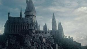 The Misty Hogwarts Castle hogwarts wallpaper