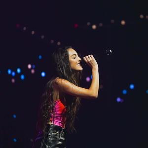 The Rising Star, Olivia Rodrigo olivia rodrigo wallpaper