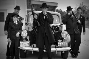 Tough Times Call for Tough People gangster wallpaper