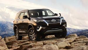 Toyota Fortuner BS 6 Model toyota fortuner wallpaper