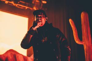 Travis Scott looking forward to a successful future travis scott wallpaper