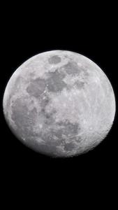Unlock the beauty of the night sky with The Moon Iphone the moon iphone wallpaper