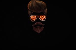 WhatsApp DP Glowing Neon Heart whatsapp dp wallpaper