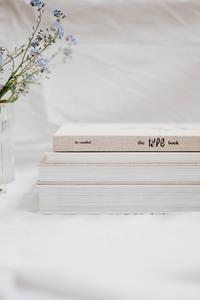 White Aesthetic Books white aesthetic wallpaper