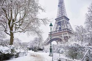 Winter Paris Eiffel Tower Picture winter wallpaper