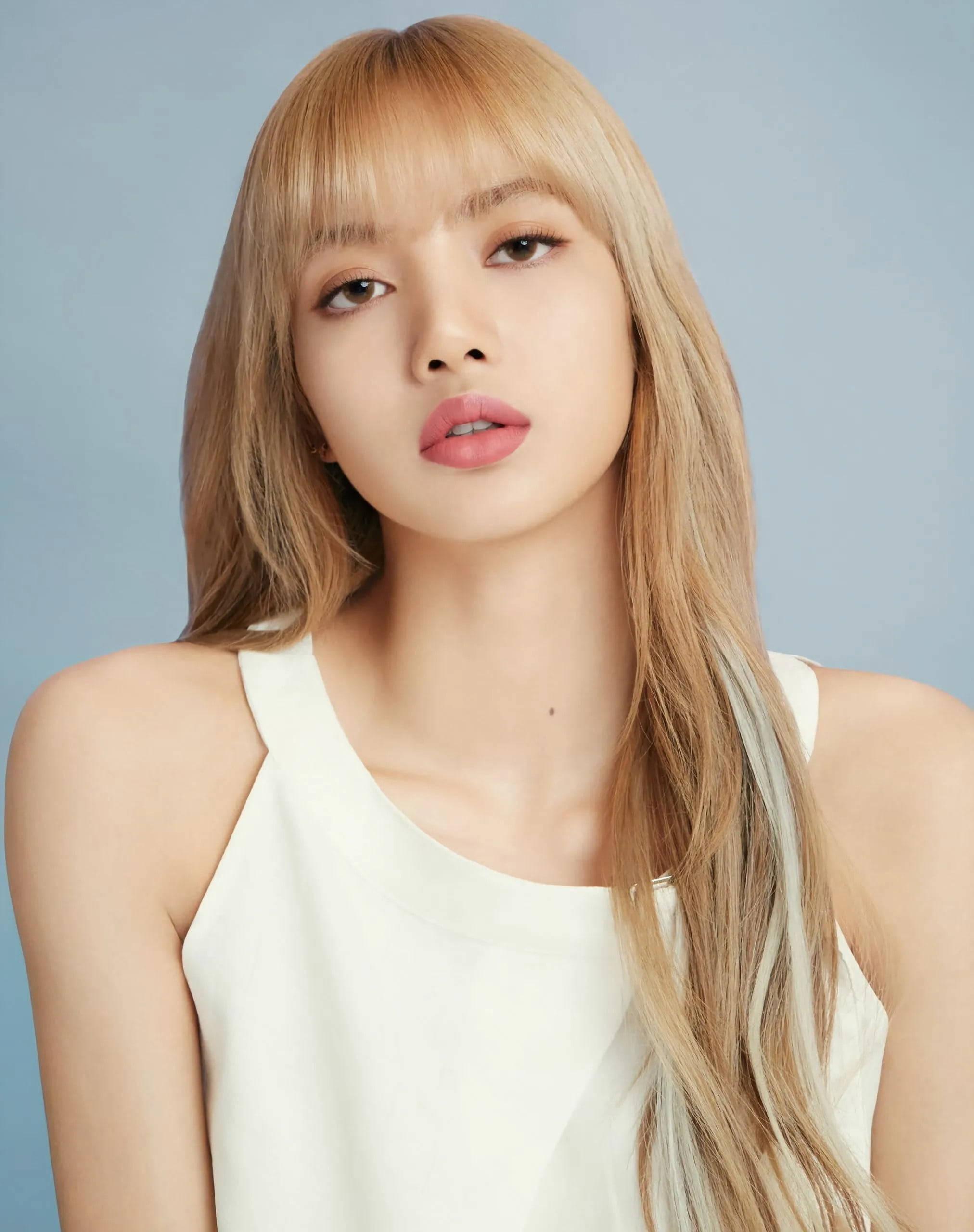 2019 Monshoot Mood Korea Lisa Blackpink HD — 2024x2560 wallpaper