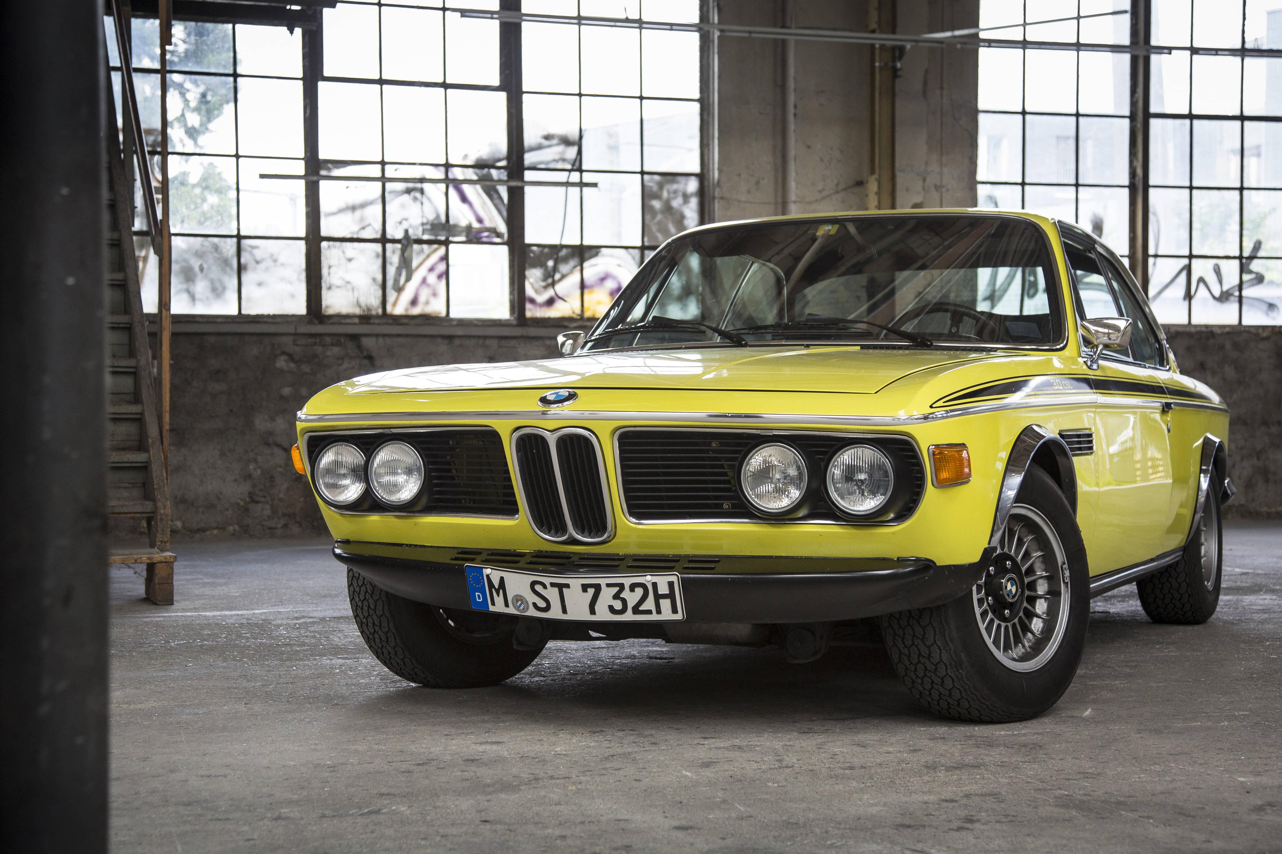 4K BMW E9 — 4096x2731 wallpaper