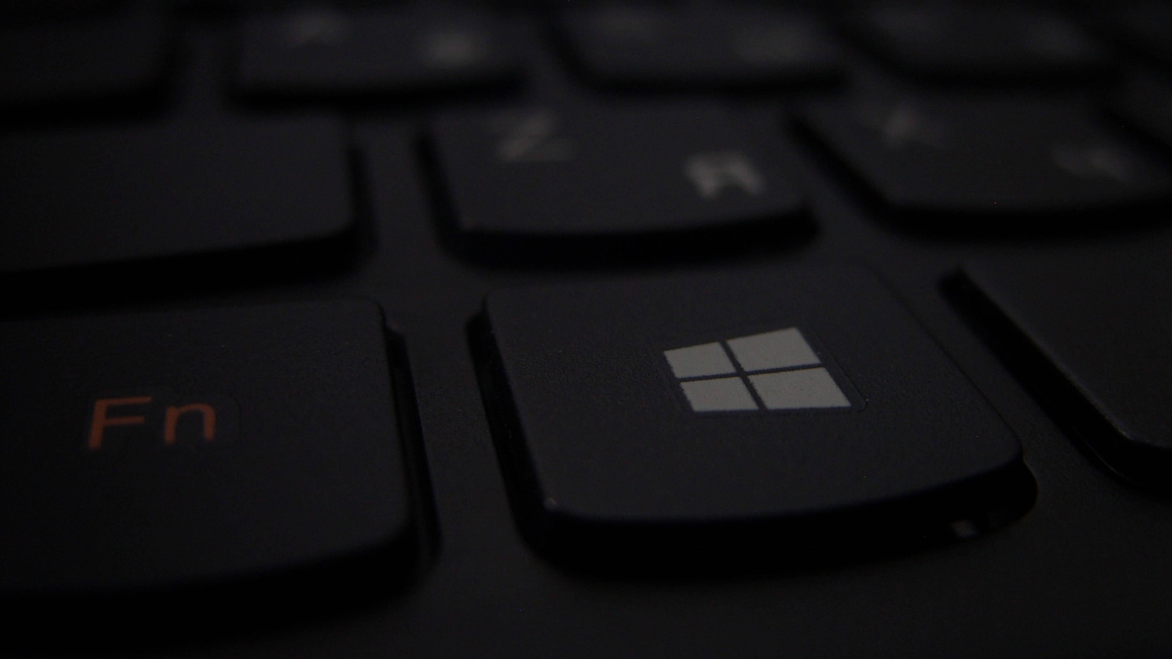 4K Laptop Windows Key — 3840x2160 wallpaper