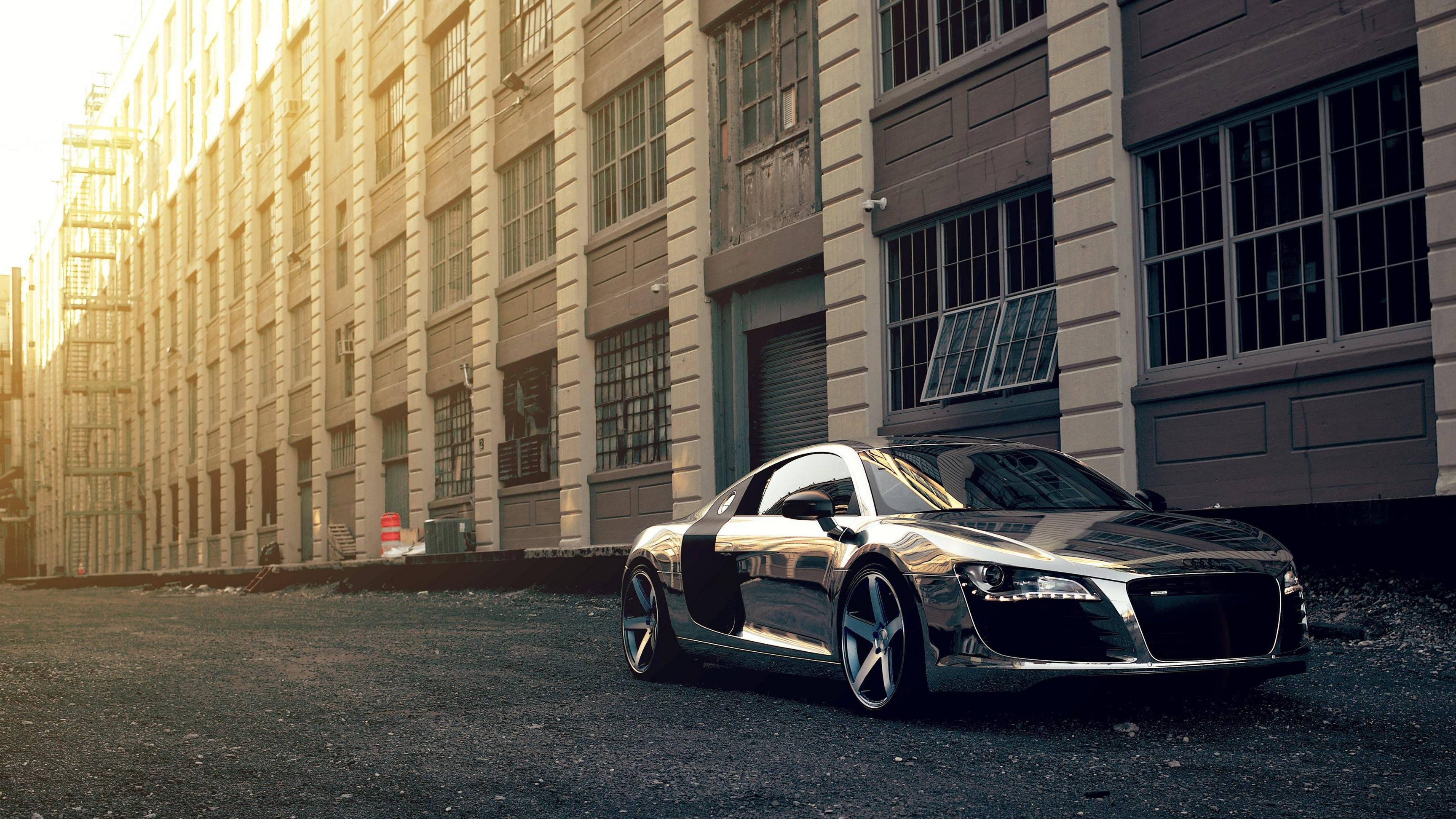 4K Silver Car Next To Building — 3456x1944 wallpaper