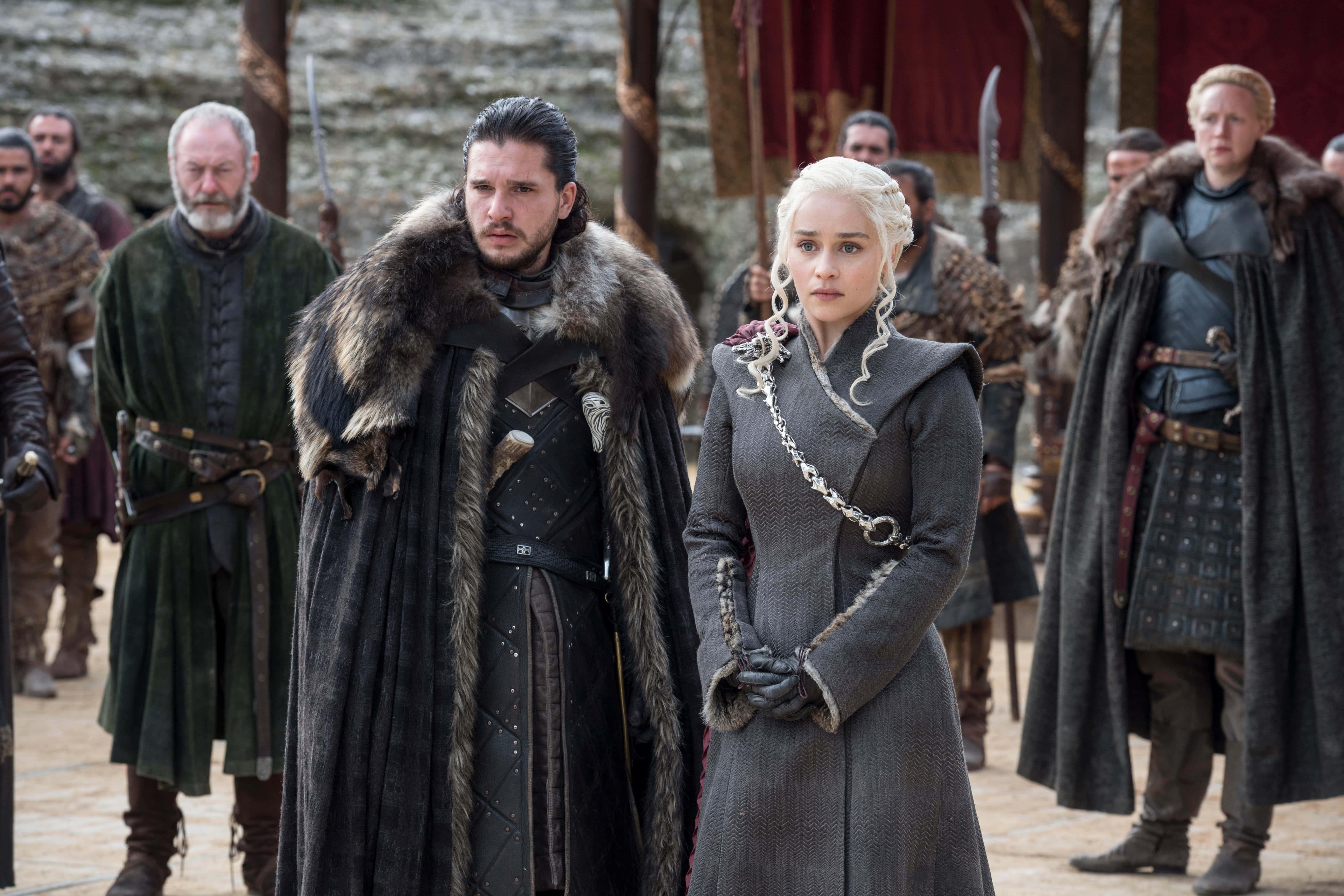 A battle for the Iron Throne — 5568x3712 wallpaper