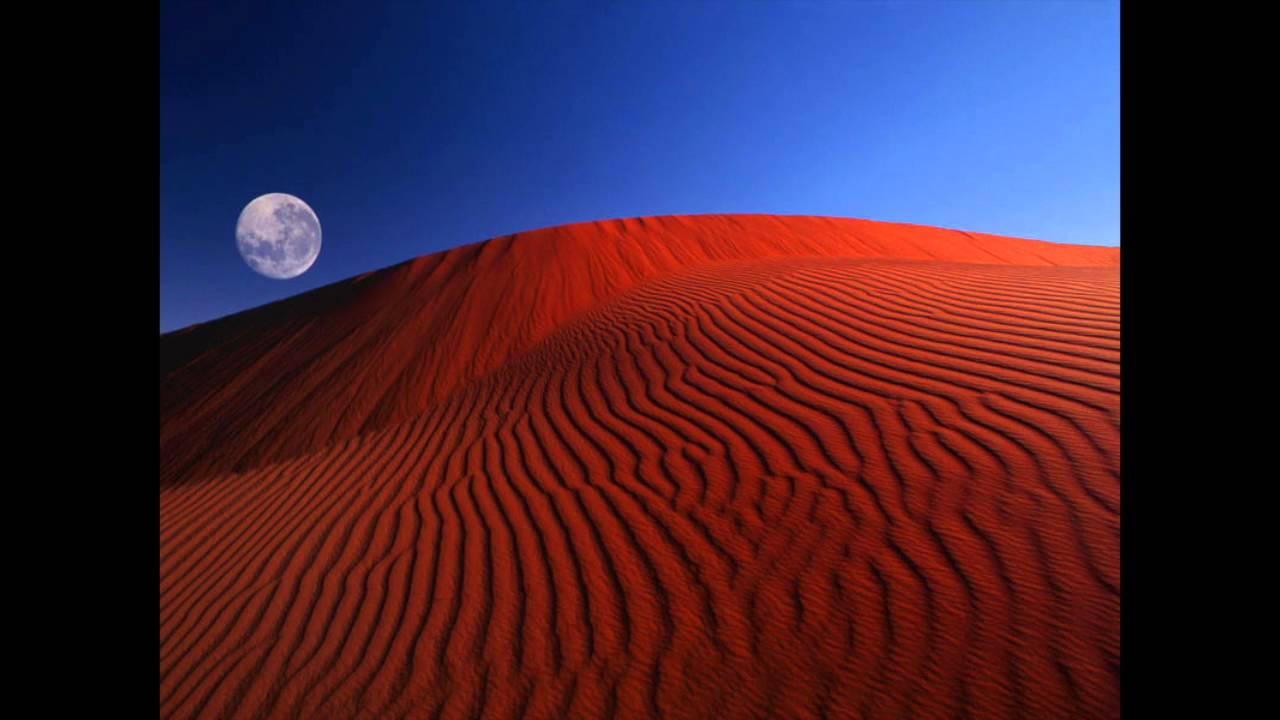 A classic view of the Windows XP desktop — 1280x720 wallpaper