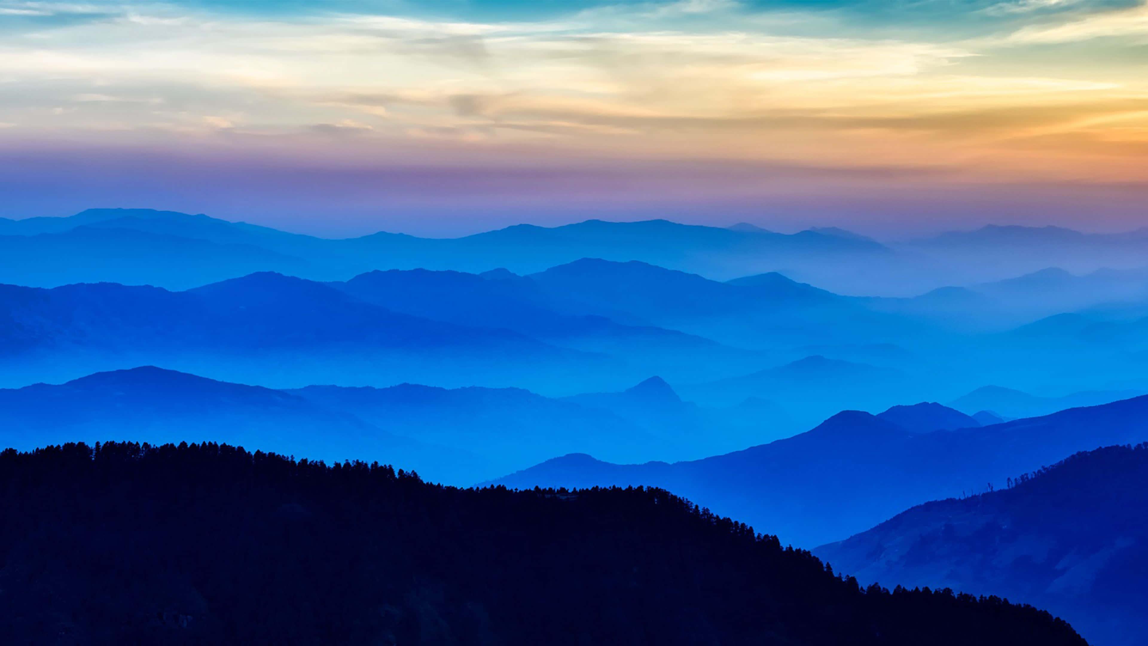 A Desktop with Chrome OS Operating System — 3840x2160 wallpaper