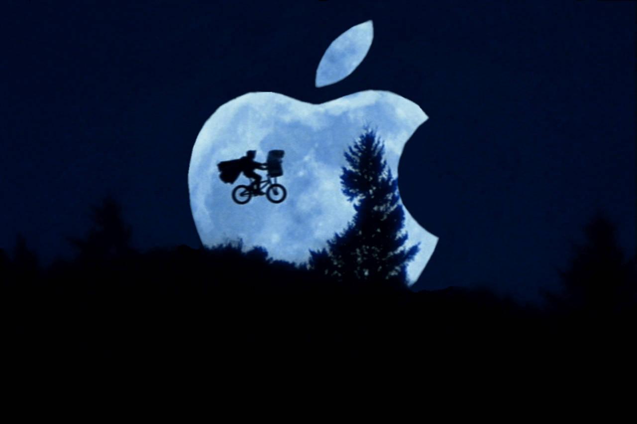 A whimsical meeting of an Apple logo and a crescent moon. — 1280x853 wallpaper