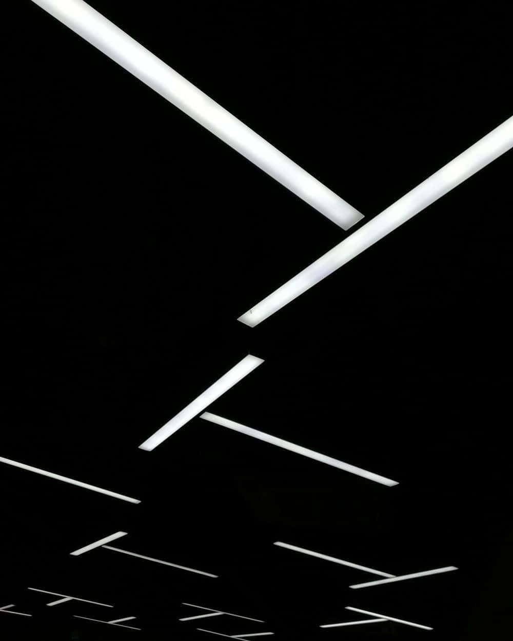 a white ceiling with white lines on it — 1000x1250 wallpaper