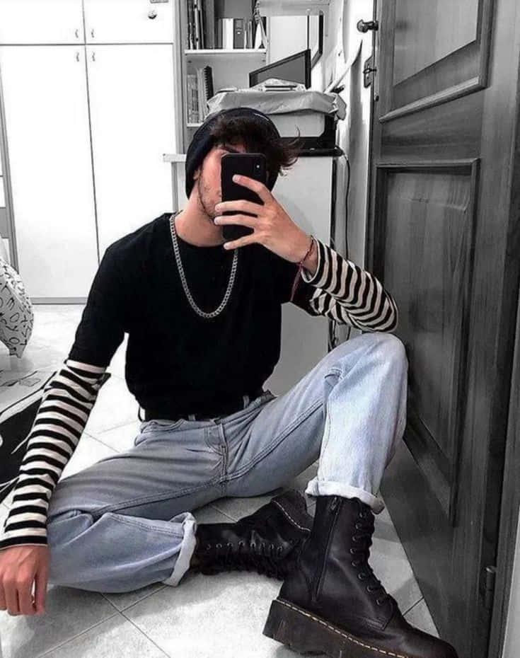 Aesthetic Boy basking in the sun's serenity — 735x930 wallpaper