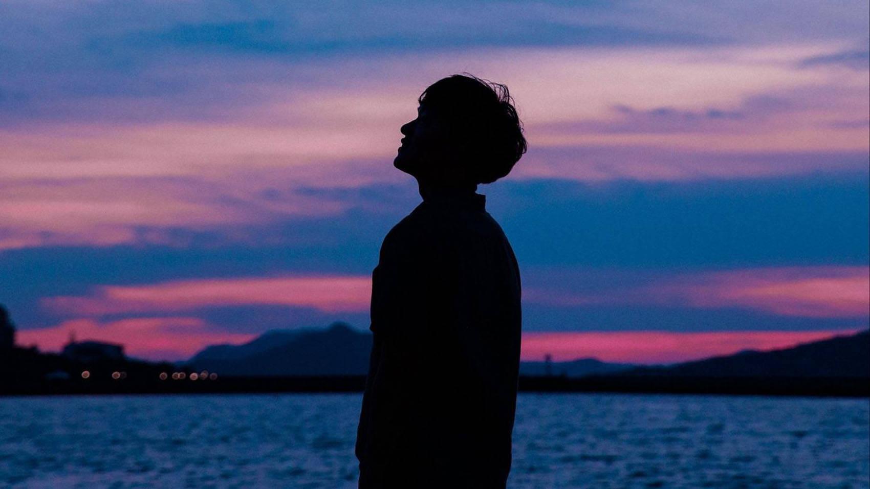 Aesthetic Boy Dreamy Sunset — 1700x956 wallpaper